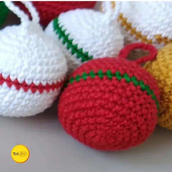 Receita de Amigurumi Bola de Natal - PDF Ilustrado